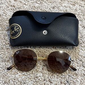 Ray-Ban Sunglasses RB 3681